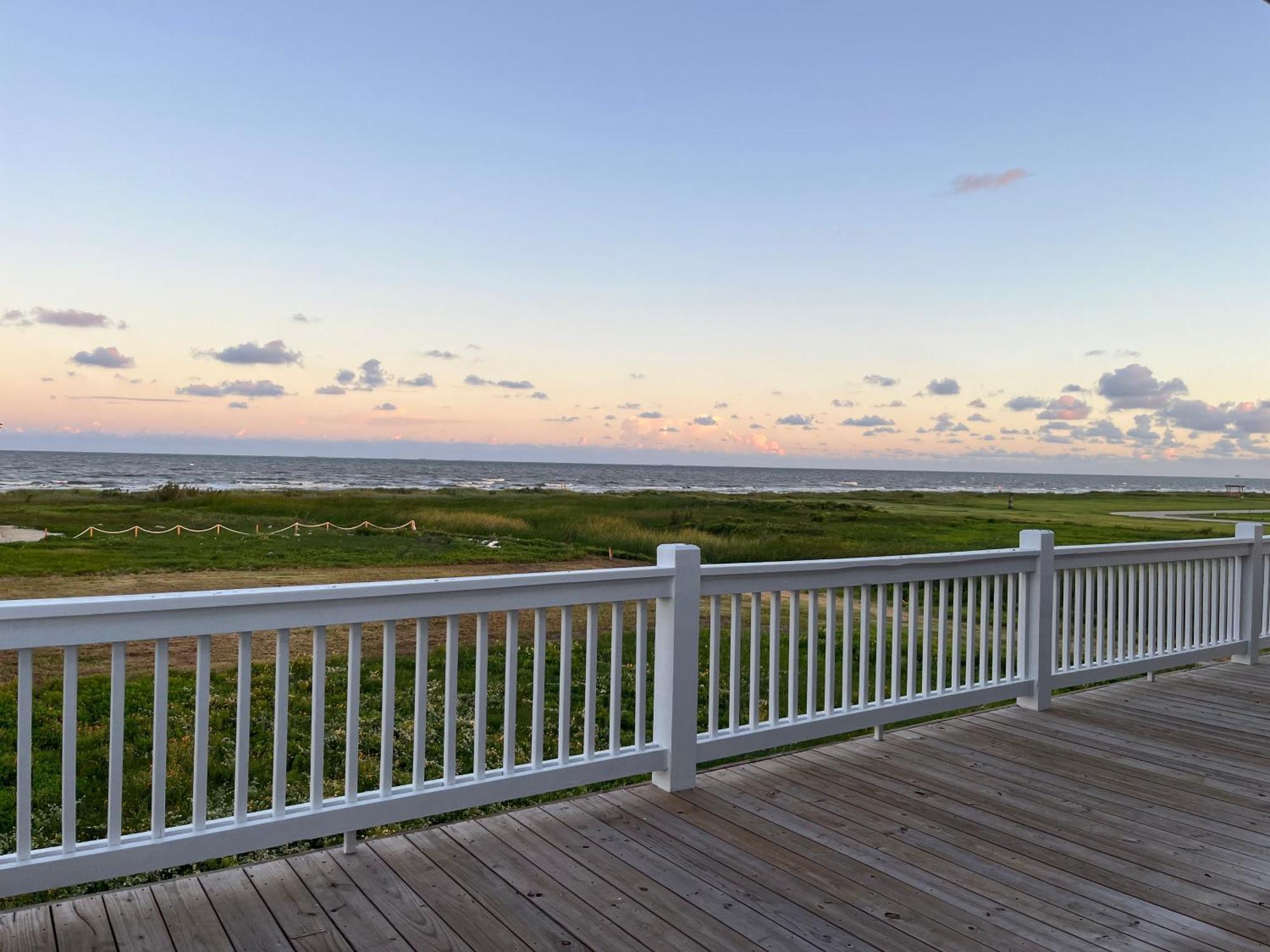 Thebluebee- Stunning Ocean Views With Firepit Villa Bolivar Peninsula Exterior photo